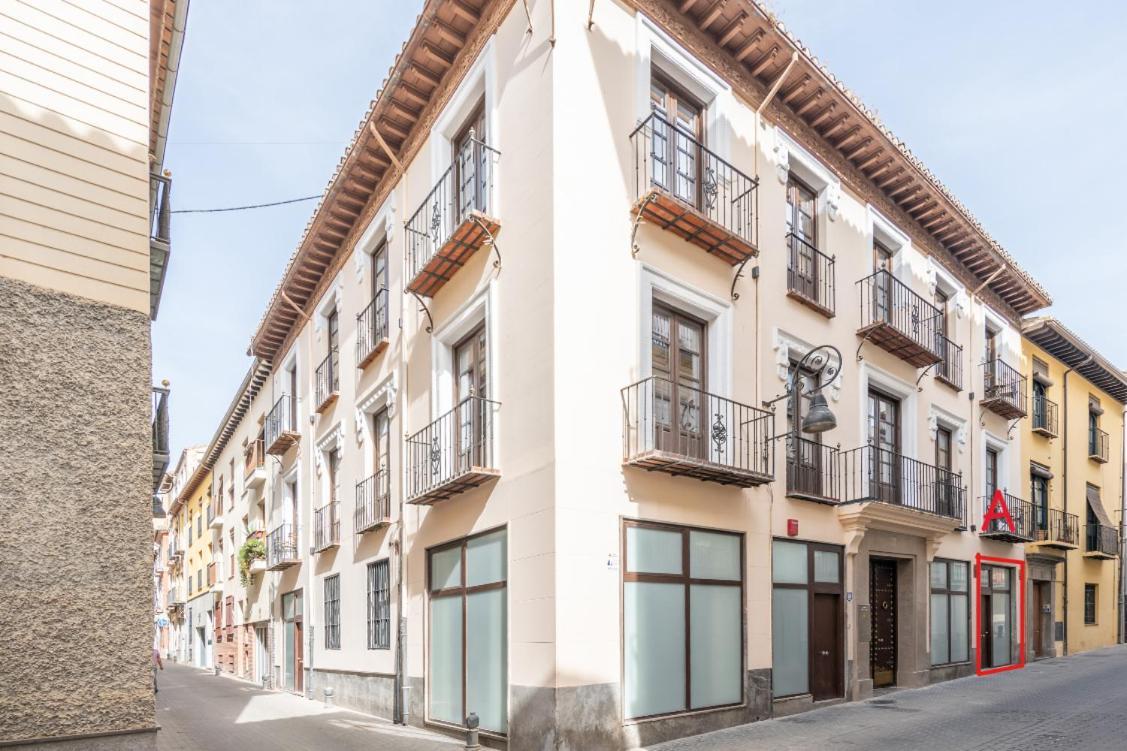 Apartamentos Luna Suites Palacio Dorita Granada Exterior foto